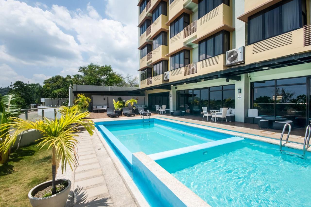 Rumah Highlands Hotel Cebu Exterior photo